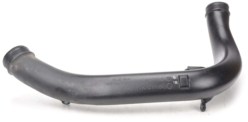Pipe from turbocharger directing to intercooler 2.4D/D5 (2009-) P1 